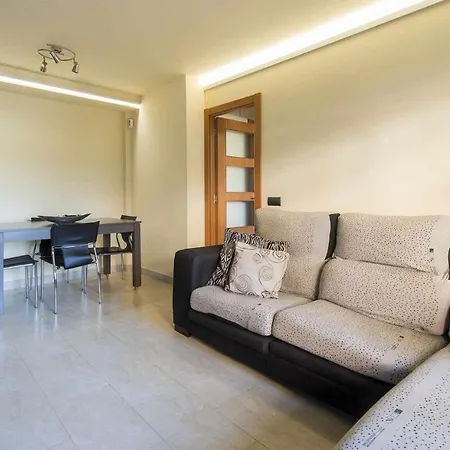 Tossa De Mar, Aire Parking 滨海托萨