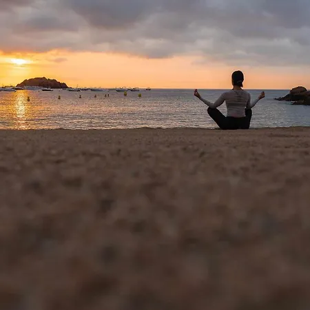 Josep Folch - Centro, Parking Y A/C Tossa Tossa de Mar