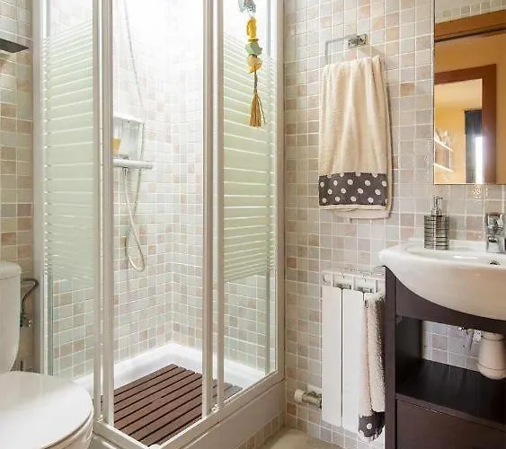 Josep Folch - Centro, Parking Y A/C Tossa